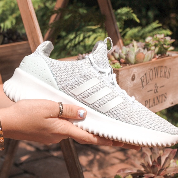 All white adidas cloud foam - Picture 2 of 5